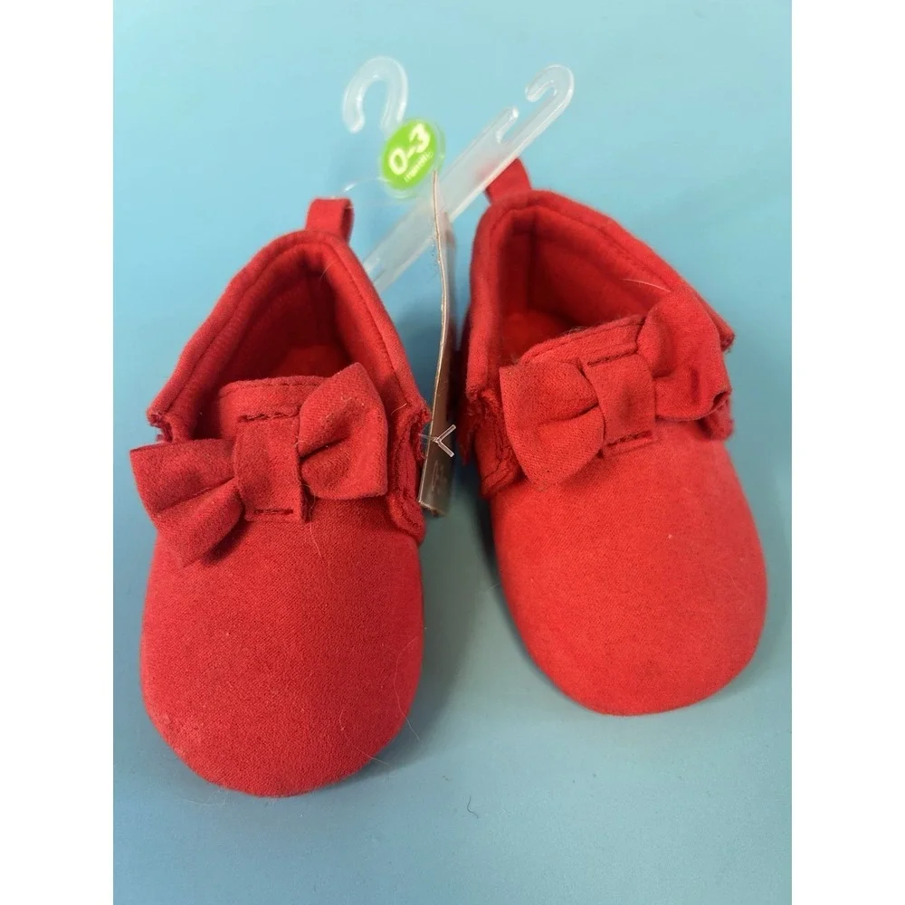NEW Carters 0-3 mos‎ red moccasins with fringe.